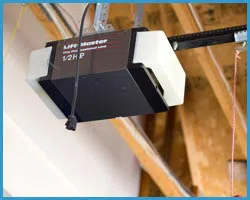 United Garage Door Milwaukee, WI 262-726-4735 United Garage Door Milwaukee, WI 262-726-4735 - sidebar-opener-15-05m